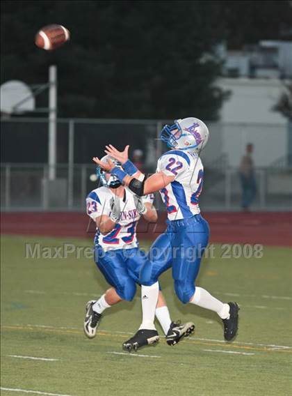 Thumbnail 1 in Justin-Siena @ Acalanes photogallery.