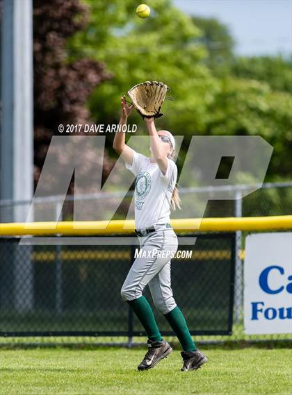 Thumbnail 3 in Billerica Memorial vs. Medford (MIAA Division 1 North Semifinal) photogallery.