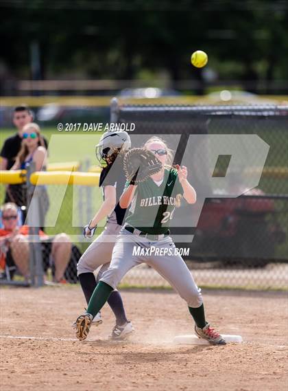 Thumbnail 1 in Billerica Memorial vs. Medford (MIAA Division 1 North Semifinal) photogallery.