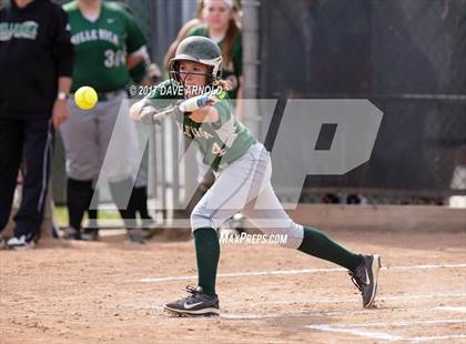 Thumbnail 1 in Billerica Memorial vs. Medford (MIAA Division 1 North Semifinal) photogallery.