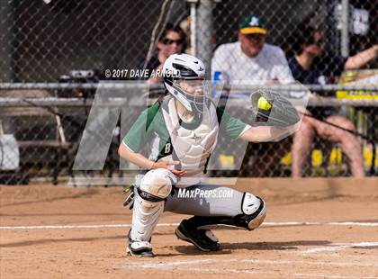 Thumbnail 2 in Billerica Memorial vs. Medford (MIAA Division 1 North Semifinal) photogallery.