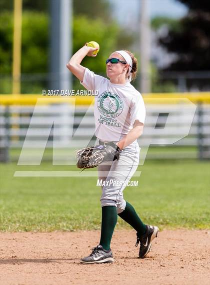 Thumbnail 3 in Billerica Memorial vs. Medford (MIAA Division 1 North Semifinal) photogallery.
