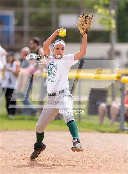 Thumbnail 2 in Billerica Memorial vs. Medford (MIAA Division 1 North Semifinal) photogallery.