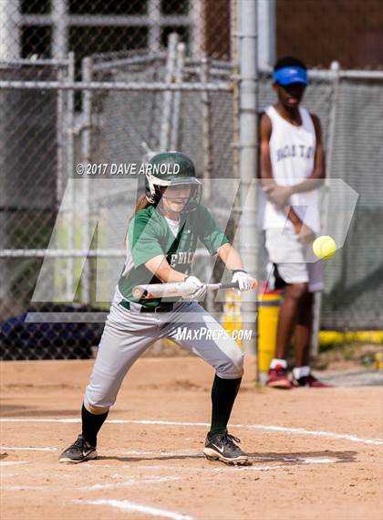 Thumbnail 3 in Billerica Memorial vs. Medford (MIAA Division 1 North Semifinal) photogallery.