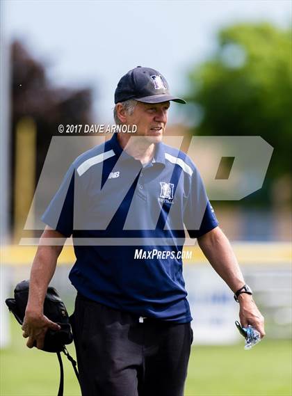 Thumbnail 3 in Billerica Memorial vs. Medford (MIAA Division 1 North Semifinal) photogallery.
