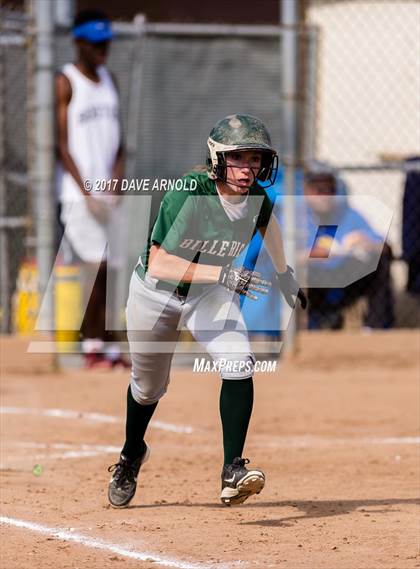 Thumbnail 1 in Billerica Memorial vs. Medford (MIAA Division 1 North Semifinal) photogallery.