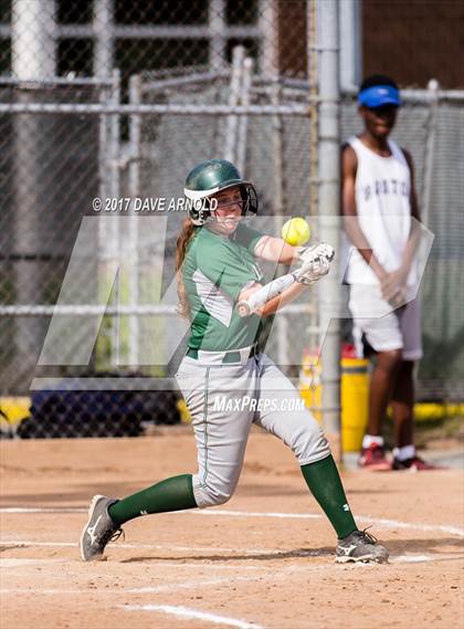 Thumbnail 2 in Billerica Memorial vs. Medford (MIAA Division 1 North Semifinal) photogallery.