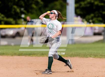 Thumbnail 2 in Billerica Memorial vs. Medford (MIAA Division 1 North Semifinal) photogallery.