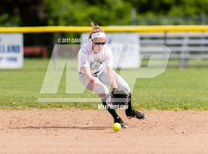 Thumbnail 2 in Billerica Memorial vs. Medford (MIAA Division 1 North Semifinal) photogallery.