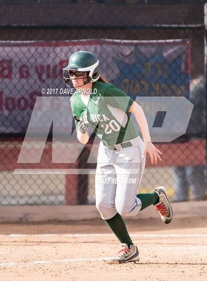 Thumbnail 2 in Billerica Memorial vs. Medford (MIAA Division 1 North Semifinal) photogallery.