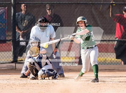 Thumbnail 2 in Billerica Memorial vs. Medford (MIAA Division 1 North Semifinal) photogallery.