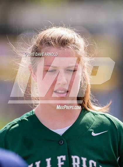 Thumbnail 2 in Billerica Memorial vs. Medford (MIAA Division 1 North Semifinal) photogallery.