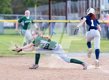 Thumbnail 1 in Billerica Memorial vs. Medford (MIAA Division 1 North Semifinal) photogallery.