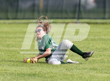 Thumbnail 3 in Billerica Memorial vs. Medford (MIAA Division 1 North Semifinal) photogallery.
