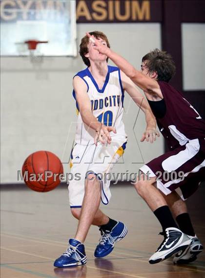 Thumbnail 3 in Poolville vs Dodd City (Fantasy of Lights Tournament) photogallery.