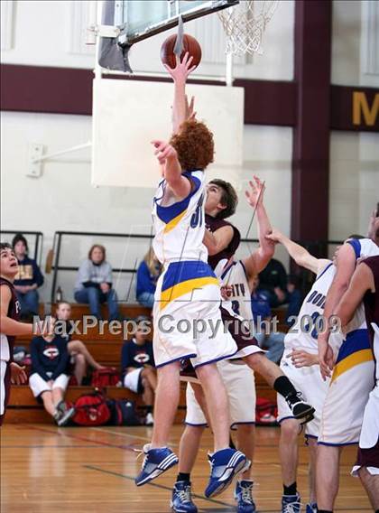 Thumbnail 2 in Poolville vs Dodd City (Fantasy of Lights Tournament) photogallery.