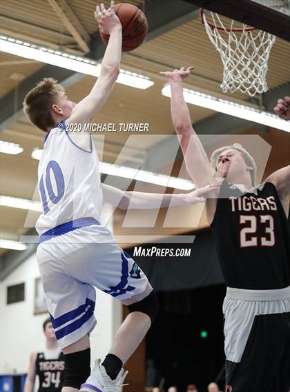 Thumbnail 3 in Odessa @ Valley Christian photogallery.