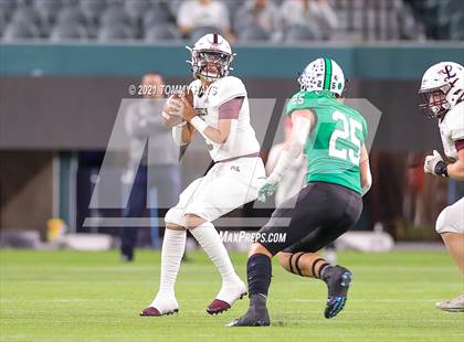 Thumbnail 2 in Midland Legacy vs. Southlake Carroll (UIL 6A Area Playoff) photogallery.