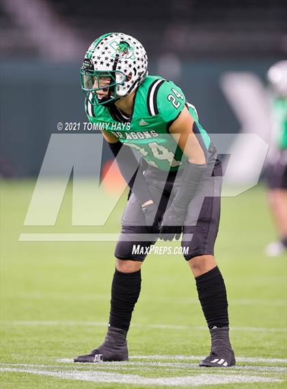 Thumbnail 3 in Midland Legacy vs. Southlake Carroll (UIL 6A Area Playoff) photogallery.