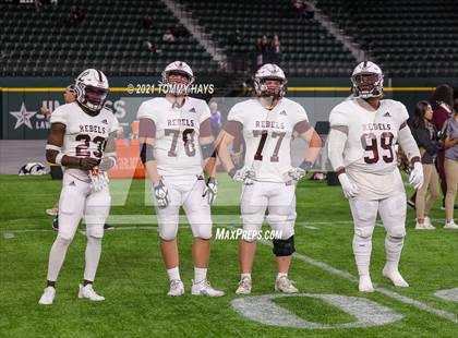 Thumbnail 1 in Midland Legacy vs. Southlake Carroll (UIL 6A Area Playoff) photogallery.