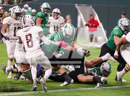 Thumbnail 1 in Midland Legacy vs. Southlake Carroll (UIL 6A Area Playoff) photogallery.