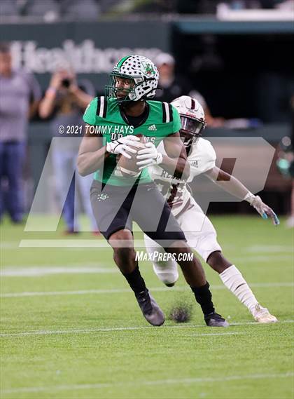 Thumbnail 1 in Midland Legacy vs. Southlake Carroll (UIL 6A Area Playoff) photogallery.