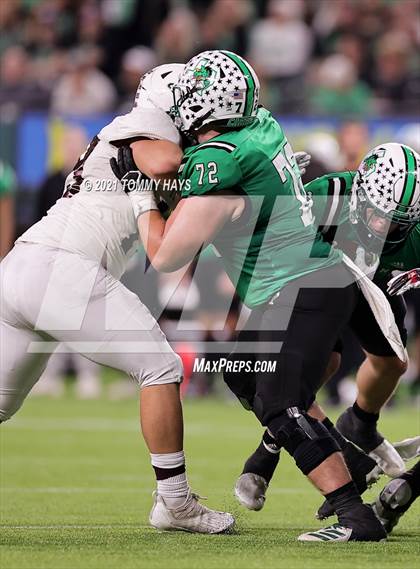 Thumbnail 2 in Midland Legacy vs. Southlake Carroll (UIL 6A Area Playoff) photogallery.