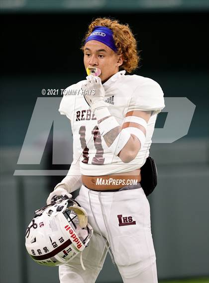 Thumbnail 1 in Midland Legacy vs. Southlake Carroll (UIL 6A Area Playoff) photogallery.