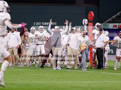 Thumbnail 1 in Midland Legacy vs. Southlake Carroll (UIL 6A Area Playoff) photogallery.