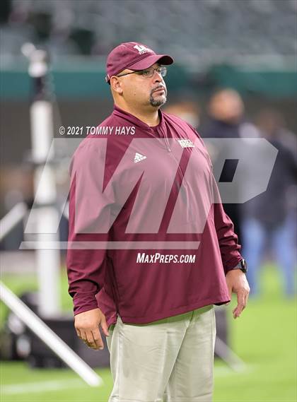 Thumbnail 2 in Midland Legacy vs. Southlake Carroll (UIL 6A Area Playoff) photogallery.
