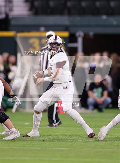 Thumbnail 1 in Midland Legacy vs. Southlake Carroll (UIL 6A Area Playoff) photogallery.