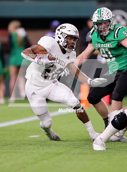 Thumbnail 3 in Midland Legacy vs. Southlake Carroll (UIL 6A Area Playoff) photogallery.