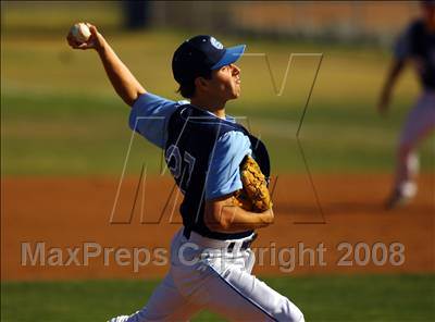 Thumbnail 3 in Canyon @ Saugus photogallery.