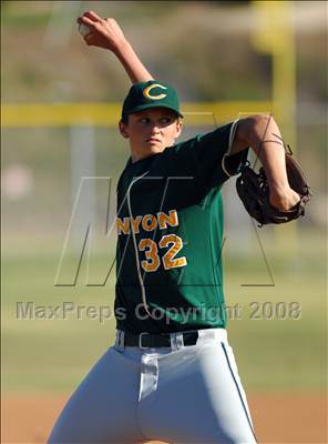 Thumbnail 1 in Canyon @ Saugus photogallery.