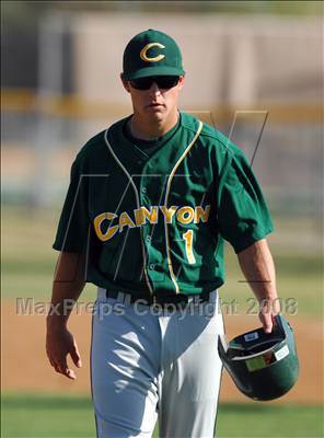 Thumbnail 3 in Canyon @ Saugus photogallery.