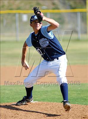 Thumbnail 1 in Canyon @ Saugus photogallery.