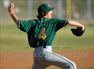 Thumbnail 2 in Canyon @ Saugus photogallery.