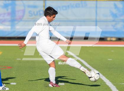 Thumbnail 1 in New Rochelle vs. Calhoun (NYSPHSAA Class AA Semifinal) photogallery.