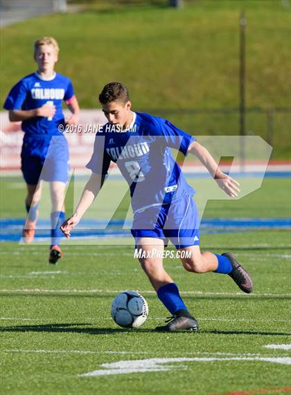 Thumbnail 1 in New Rochelle vs. Calhoun (NYSPHSAA Class AA Semifinal) photogallery.