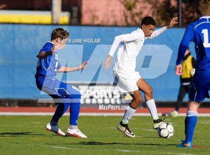 Thumbnail 3 in New Rochelle vs. Calhoun (NYSPHSAA Class AA Semifinal) photogallery.
