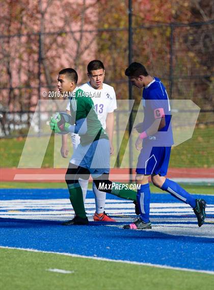 Thumbnail 2 in New Rochelle vs. Calhoun (NYSPHSAA Class AA Semifinal) photogallery.