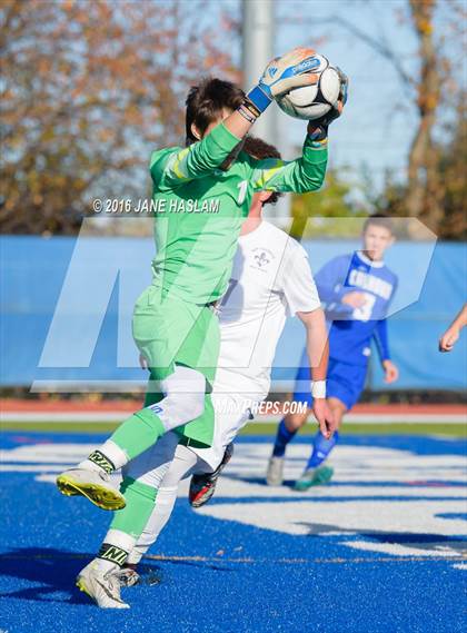 Thumbnail 3 in New Rochelle vs. Calhoun (NYSPHSAA Class AA Semifinal) photogallery.