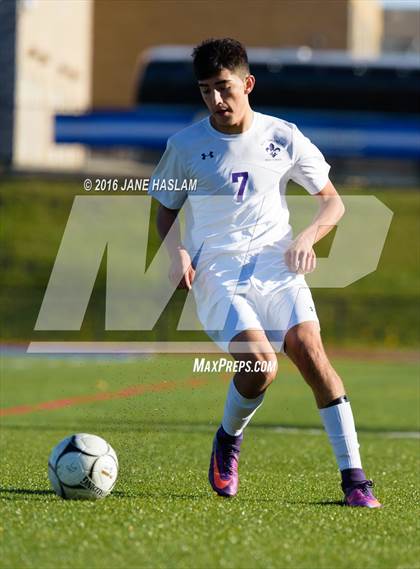 Thumbnail 2 in New Rochelle vs. Calhoun (NYSPHSAA Class AA Semifinal) photogallery.