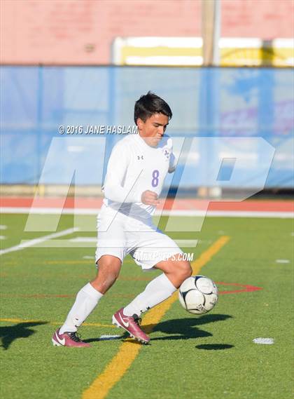 Thumbnail 3 in New Rochelle vs. Calhoun (NYSPHSAA Class AA Semifinal) photogallery.