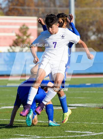 Thumbnail 1 in New Rochelle vs. Calhoun (NYSPHSAA Class AA Semifinal) photogallery.