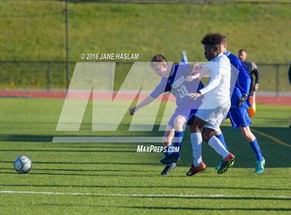 Thumbnail 3 in New Rochelle vs. Calhoun (NYSPHSAA Class AA Semifinal) photogallery.