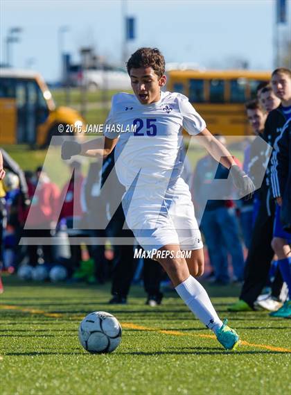 Thumbnail 3 in New Rochelle vs. Calhoun (NYSPHSAA Class AA Semifinal) photogallery.