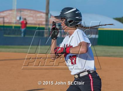Thumbnail 2 in Coffee County Central vs. Lincoln County photogallery.
