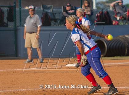 Thumbnail 2 in Coffee County Central vs. Lincoln County photogallery.