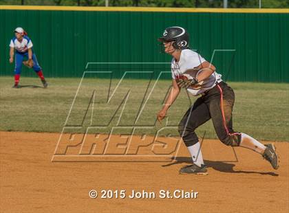 Thumbnail 2 in Coffee County Central vs. Lincoln County photogallery.